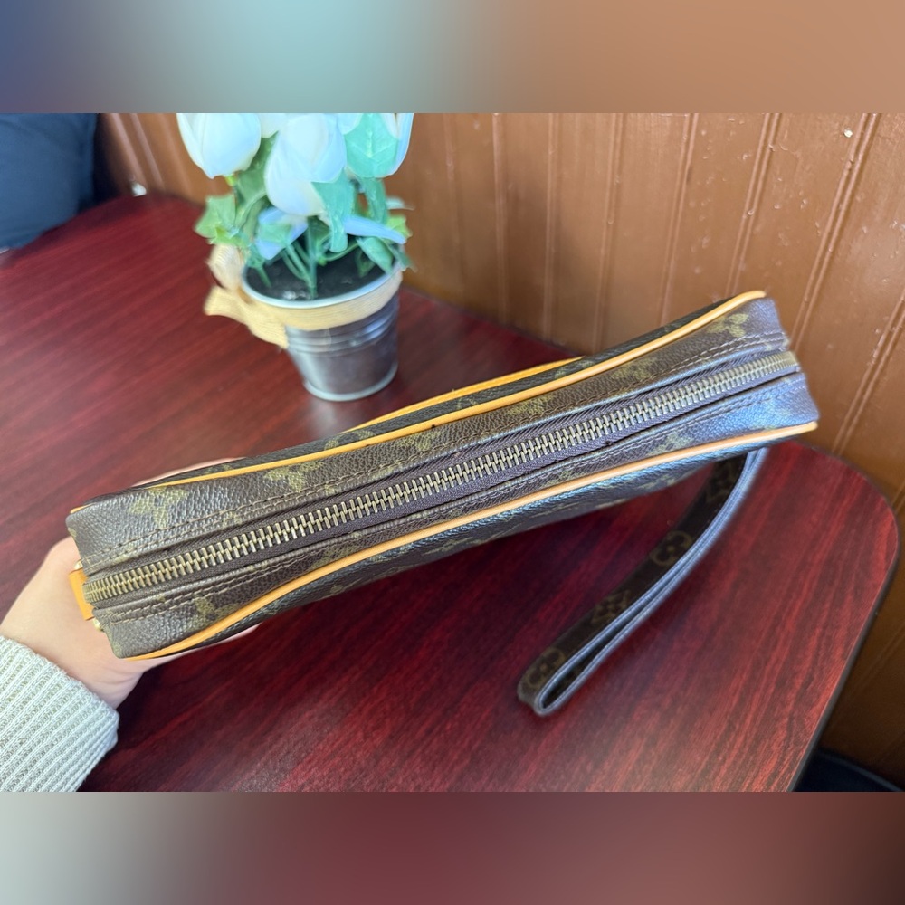 Louis Vuitton Marly Dragonne Clutch Wristlet (Crossbody) - Picture 7 of 16